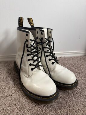 Y2K Doc Martens platform white boots grunge unisex EU 42/US 10